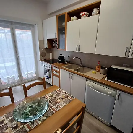 Ascenza In Trasteverere 罗马